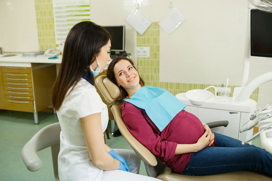 Chăm sóc răng miệng giai đoạn mang thai đúng cách 